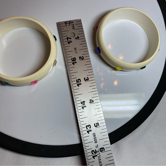 Vintage Bangles with colored rhinestones. - Picture 4 of 6